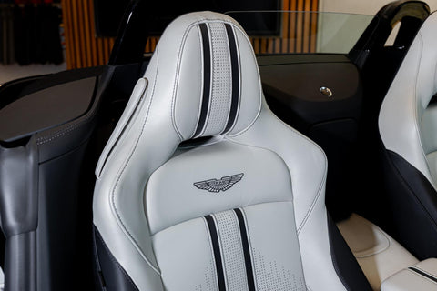 2023 Aston Martin Vantage Roadster