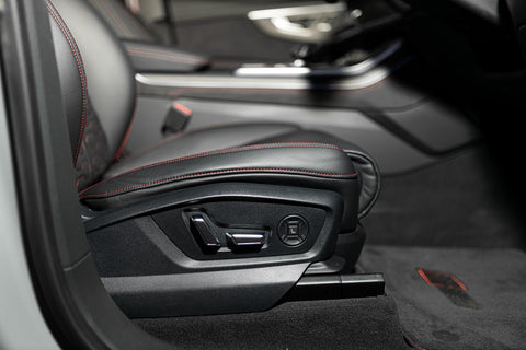2023 Audi RSQ8 Quattro