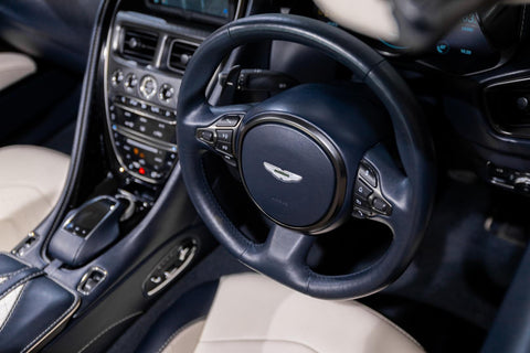 2021 Aston Martin DBS V12