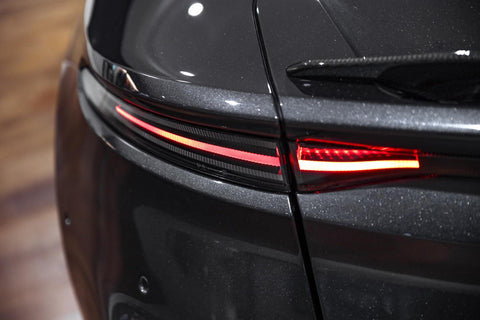 2020 Aston Martin DBS V12