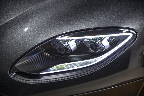 2020 Aston Martin DBS V12