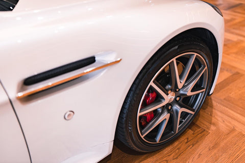 2012 Aston Martin Vantage V8 Vantage Roadster Auto