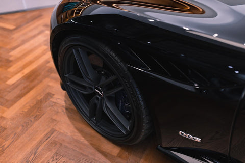 2020 Aston Martin DBS V12