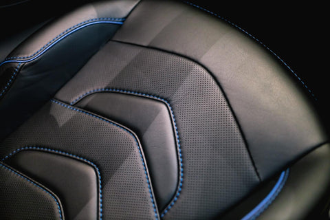 2020 Aston Martin DBS V12