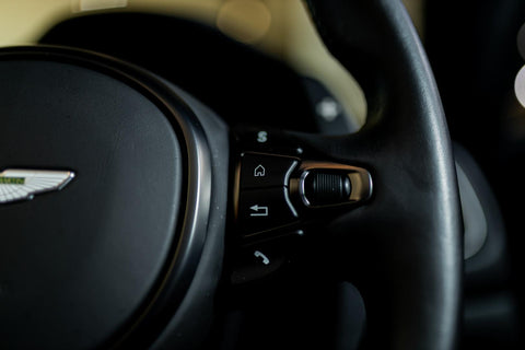 2022 Aston Martin DB11 V8 Volante