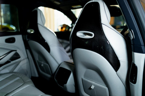2025 Aston Martin DBX V8 707